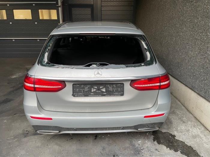 Mercedes E Estate E-220d 2.0 Turbo 16V Sloopvoertuig (2018, Zilver)
