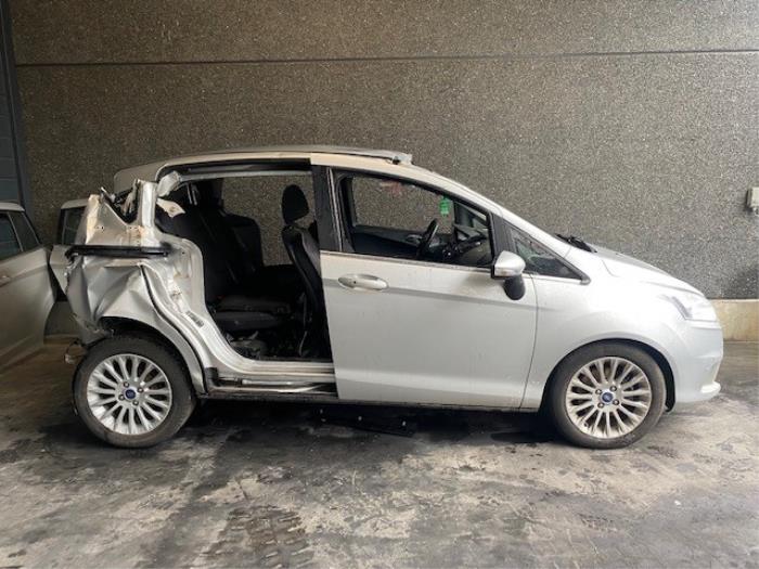 Ford B-Max 1.5 TDCi Sloopvoertuig (2013, Moondust, Zilver)