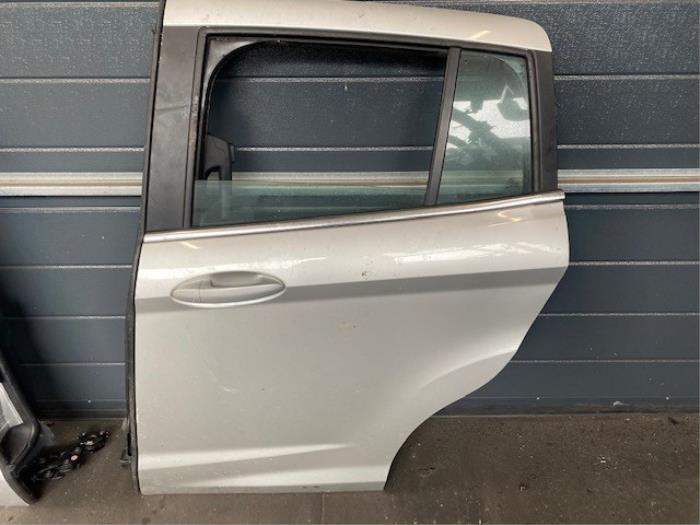 Ford B-Max 1.5 TDCi Sloopvoertuig (2013, Moondust, Zilver)