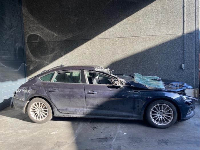 Audi A5 Sportback 2.0 TDI Ultra 16V Sloopvoertuig (2018, Zwart)