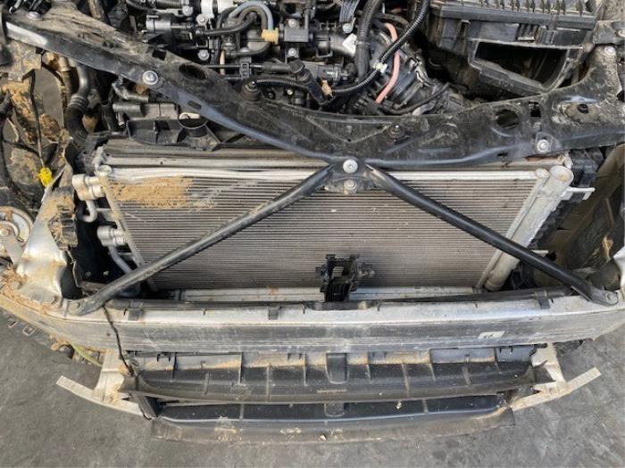 BMW X2 xDrive 18d 2.0 16V Sloopvoertuig (2019, Metallic, Zwart, Saffierblauw, Saffierzwart)