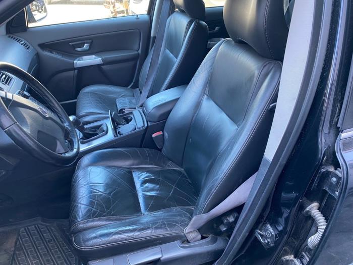 Volvo XC90 I 2.4 D5 20V Sloopvoertuig (2004, Zwart)