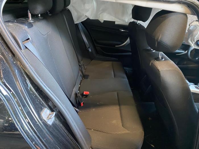 BMW 1 serie 116i 1.5 12V Sloopvoertuig (2018, Metallic, Zwart)