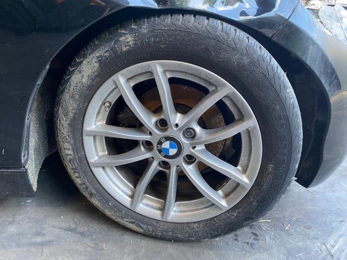 BMW 1 serie 116i 1.5 12V Sloopvoertuig (2018, Metallic, Zwart)