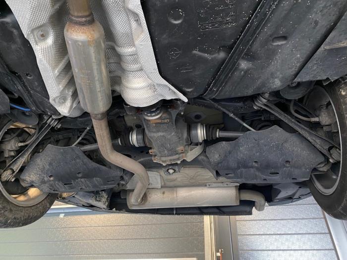 BMW 1 serie 116i 1.5 12V Sloopvoertuig (2018, Metallic, Zwart)