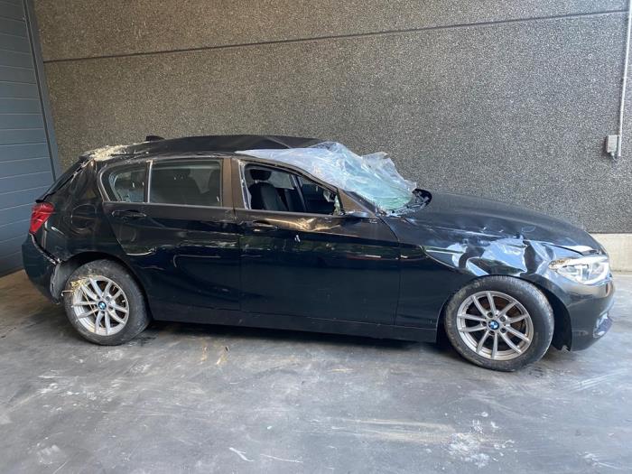 BMW 1 serie 116i 1.5 12V Sloopvoertuig (2018, Metallic, Zwart)