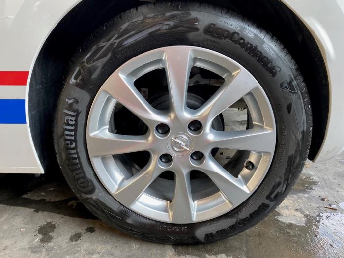 Opel Corsa F 1.2 12V 75 Sloopvoertuig (2021, Wit)