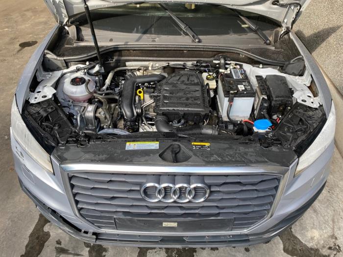 Audi Q2 1.0 30 TFSI 12V Sloopvoertuig (2019, Zilver)