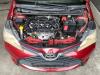 Toyota Yaris III 1.33 16V Dual VVT-I Sloopvoertuig (2017, Rood)