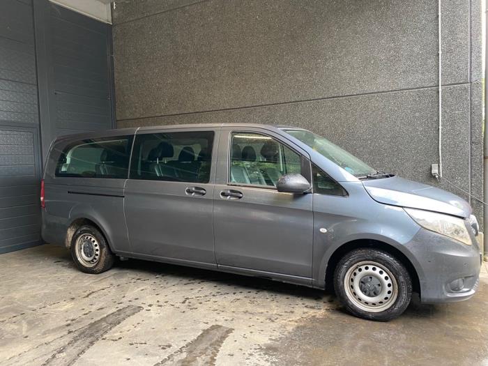 Mercedes Vito Tourer 2.2 114 CDI 16V Sloopvoertuig (2016, Donker, Grijs)
