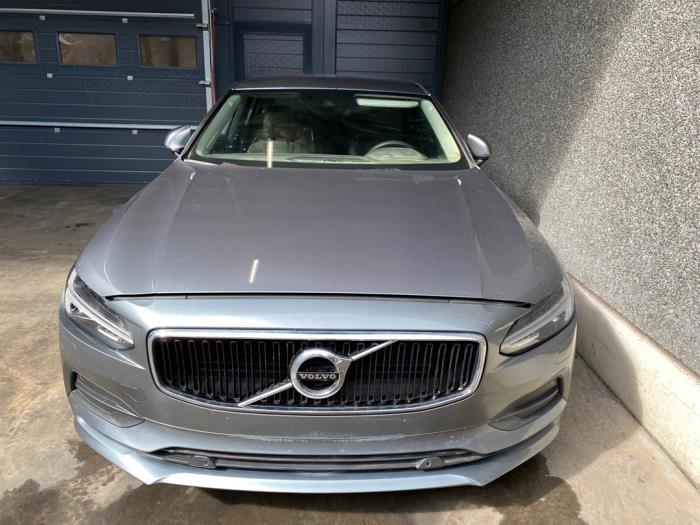 Volvo S90 II 2.0 D3 16V Sloopvoertuig (2017, Zilver)