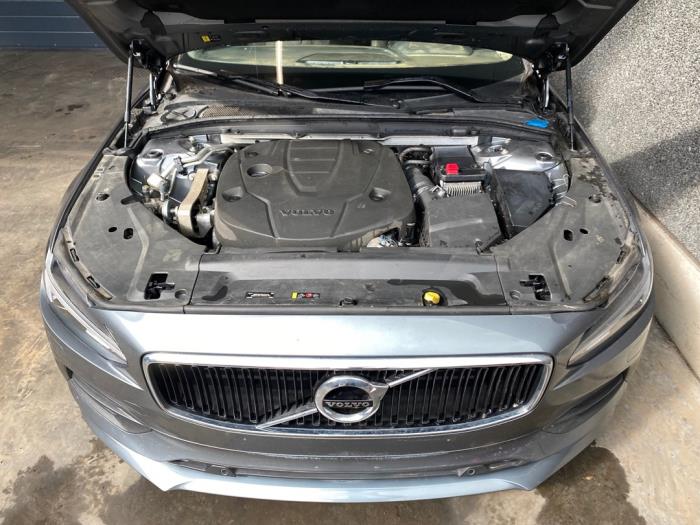 Volvo S90 II 2.0 D3 16V Sloopvoertuig (2017, Zilver)