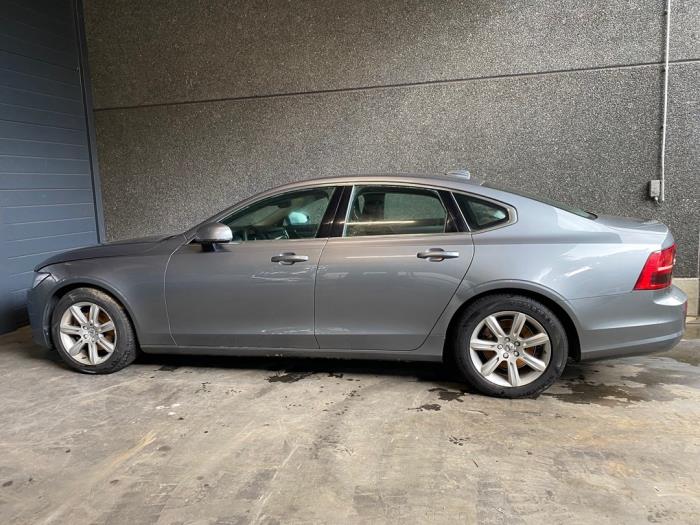 Volvo S90 II 2.0 D3 16V Sloopvoertuig (2017, Zilver)
