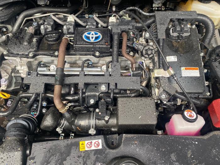 Toyota Corolla Touring Sport 1.8 16V Hybrid Sloopvoertuig (2021, Zilver)