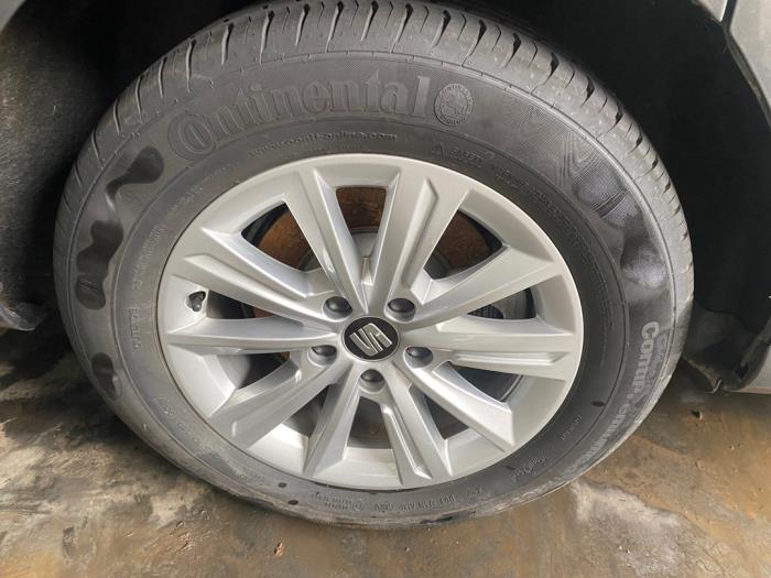 Seat Alhambra 2.0 TDI 16V Sloopvoertuig (2021, Donker, Grijs)