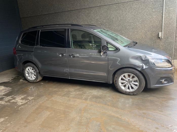 Seat Alhambra 2.0 TDI 16V Sloopvoertuig (2021, Donker, Grijs)