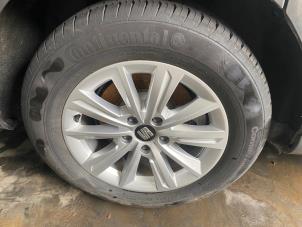 Seat Alhambra 2.0 TDI 16V Sloopvoertuig (2021, Donker, Grijs)