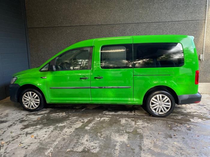 Volkswagen Caddy Combi IV 2.0 TDI 102 Sloopvoertuig (2018, Groen)