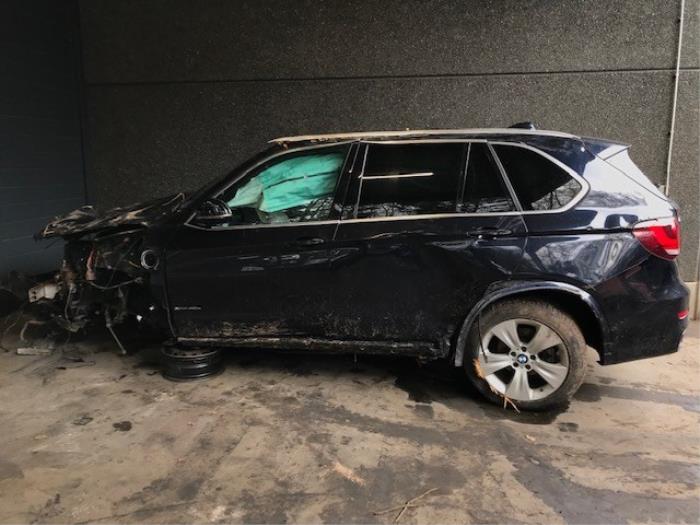 BMW X5 xDrive 40e PHEV 2.0 Sloopvoertuig (2016, Carbon, Zwart)