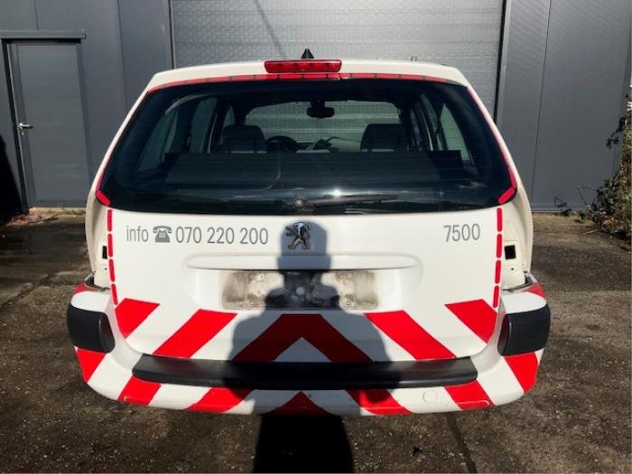 Peugeot 307 Break 1.6 HDi 90 16V Sloopvoertuig (2005, Wit)