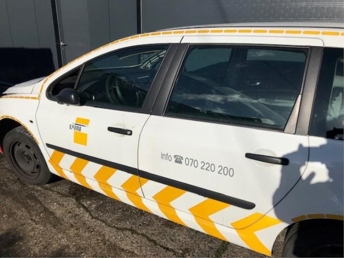 Peugeot 307 Break 1.6 HDi 90 16V Sloopvoertuig (2005, Wit)