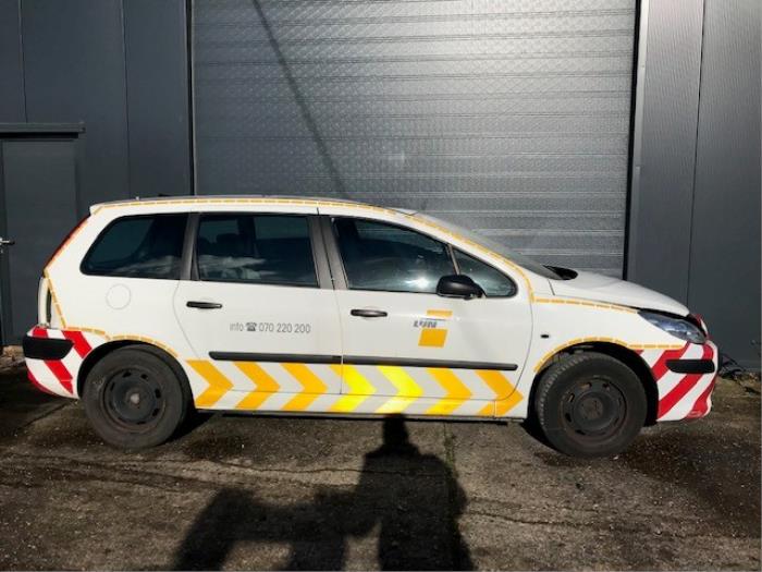 Peugeot 307 Break 1.6 HDi 90 16V Sloopvoertuig (2005, Wit)