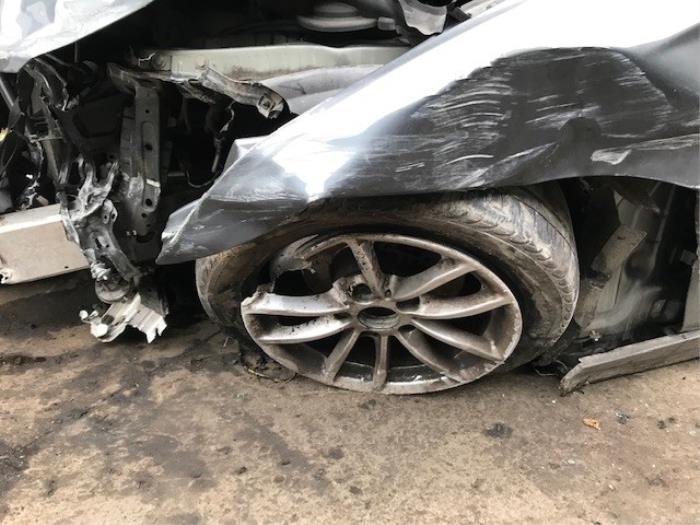 BMW 1 serie 114i 1.6 16V Sloopvoertuig (2013, Metallic, Grijs)