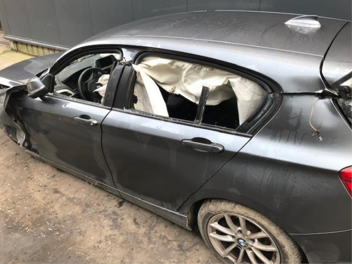 BMW 1 serie 114i 1.6 16V Sloopvoertuig (2013, Metallic, Grijs)