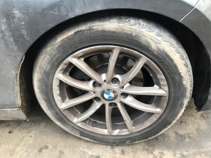 BMW 1 serie 114i 1.6 16V Sloopvoertuig (2013, Metallic, Grijs)