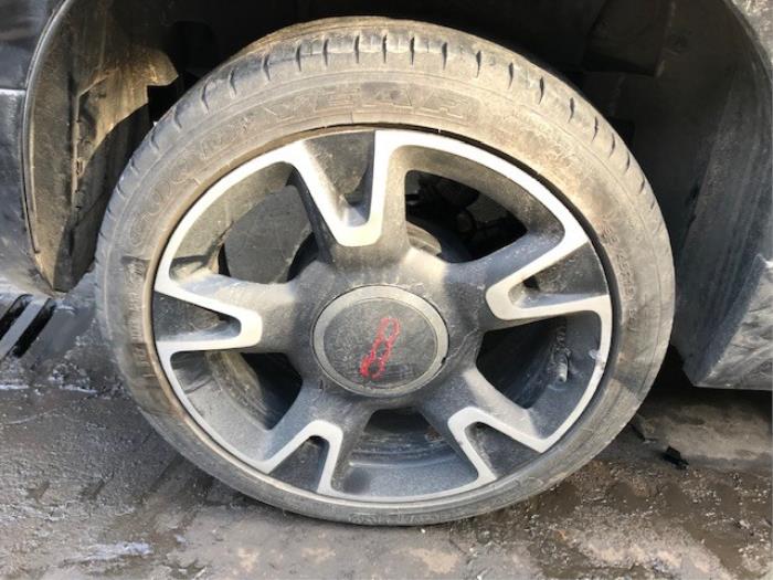 Fiat 500 1.2 Sloopvoertuig (2018, Metallic, Zwart)