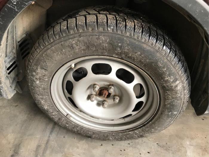 Toyota RAV4 2.5 Hybrid 16V VVT-i 4x4 Sloopvoertuig (2016, Bordeaux)