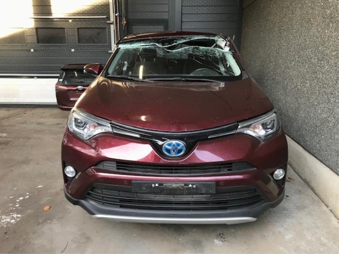 Toyota RAV4 2.5 Hybrid 16V VVT-i 4x4 Sloopvoertuig (2016, Bordeaux)