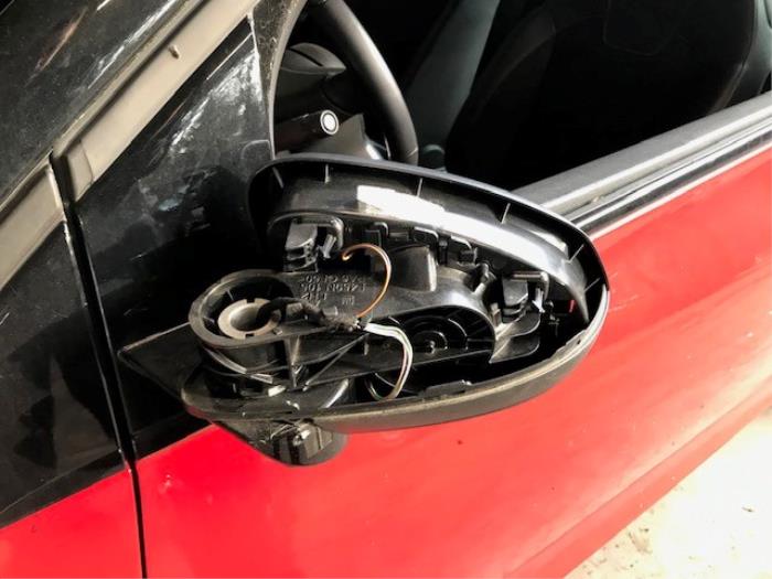 Opel Adam 1.4 16V Sloopvoertuig (2019, Metallic, Rood)