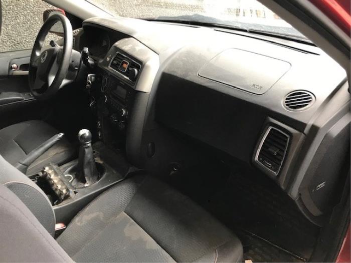 Ssang Yong Actyon Sloopvoertuig (2017, Rood)