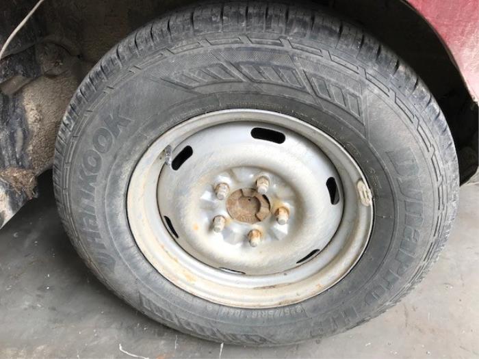 Ssang Yong Actyon Sloopvoertuig (2017, Rood)