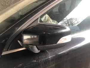 Volvo XC60 I 2.4 D3 20V Sloopvoertuig (2010, Metallic, Zwart)