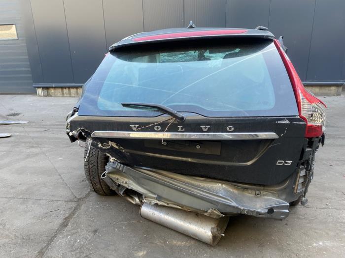 Volvo XC60 I 2.0 D3 20V Sloopvoertuig (2015, Donker, Grijs)