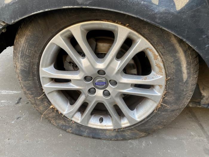 Volvo XC60 I 2.0 D3 20V Sloopvoertuig (2015, Donker, Grijs)