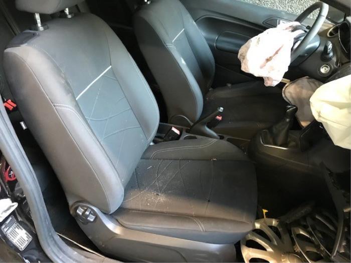 Ford Fiesta 6 1.0 SCI 12V 80 Sloopvoertuig (2015, Zwart)