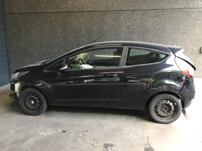 Ford Fiesta 6 1.0 SCI 12V 80 Sloopvoertuig (2015, Zwart)