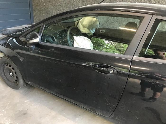 Ford Fiesta 6 1.0 SCI 12V 80 Sloopvoertuig (2015, Zwart)