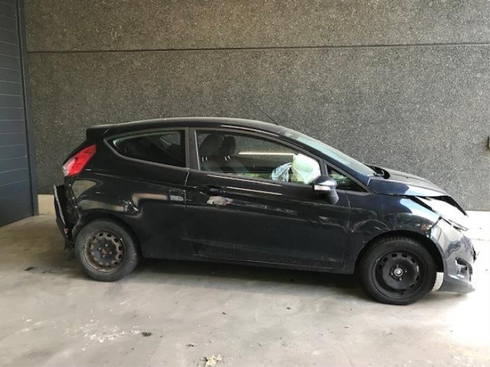 Ford Fiesta 6 1.0 SCI 12V 80 Sloopvoertuig (2015, Zwart)