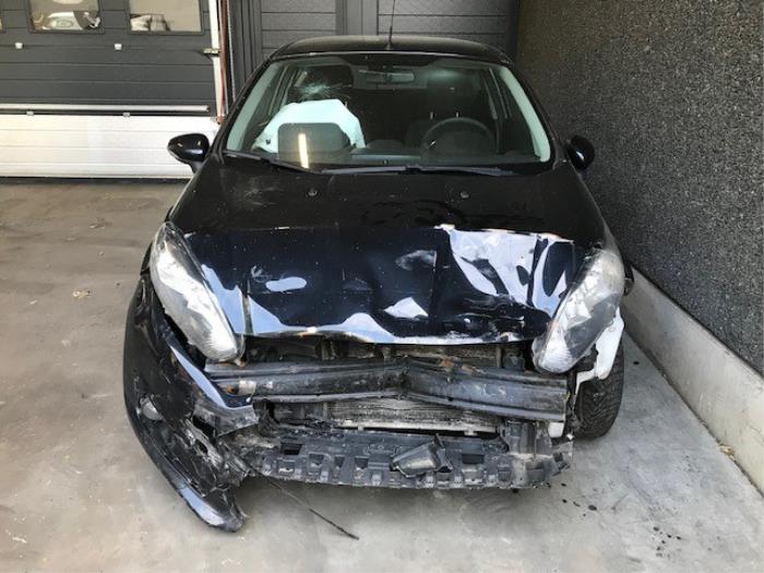 Ford Fiesta 6 1.0 SCI 12V 80 Sloopvoertuig (2015, Zwart)