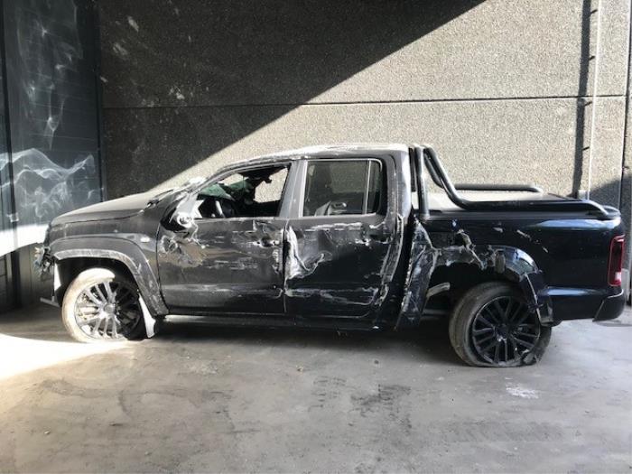 Volkswagen Amarok 3.0 TDI V6 24V 4Motion Sloopvoertuig (2020, Metallic, Zwart)