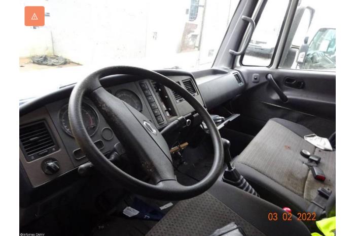 Nissan Atleon Sloopvoertuig (2008, Wit)