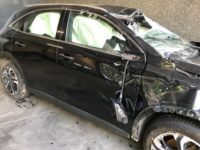 Citroen DS 7 Crossback 1.5 BlueHDI 130 Sloopvoertuig (2018, Metallic, Zwart)