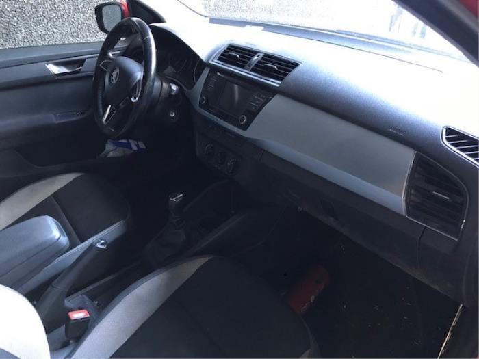 Skoda Fabia III Combi 1.2 TSI 16V Greentech Sloopvoertuig (2017, Rood)