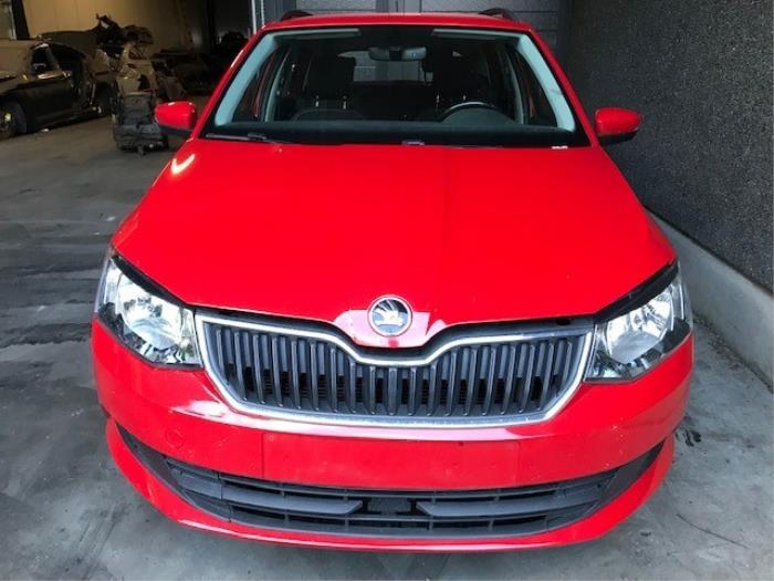 Skoda Fabia III Combi 1.2 TSI 16V Greentech Sloopvoertuig (2017, Rood)