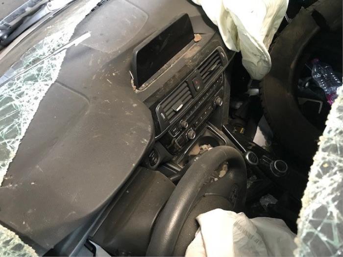 BMW 3 serie Touring 318d 2.0 16V Sloopvoertuig (2017, Donker, Grijs)