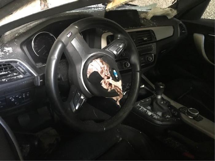 BMW 1 serie 116i 1.5 12V Sloopvoertuig (2019, Grijs)